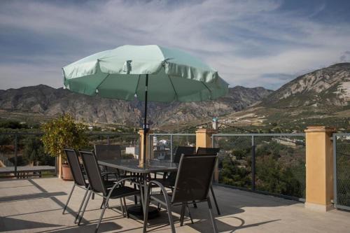 Durcal House | Casa Rural Eralta