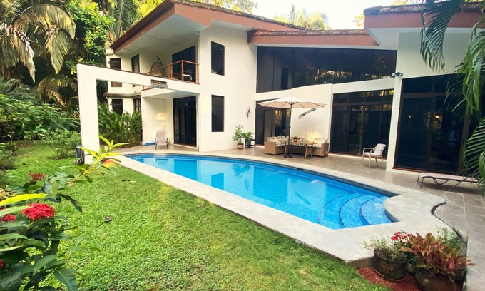 Esterillos House | Casa Selva Verde - Beautiful Private Pool House.