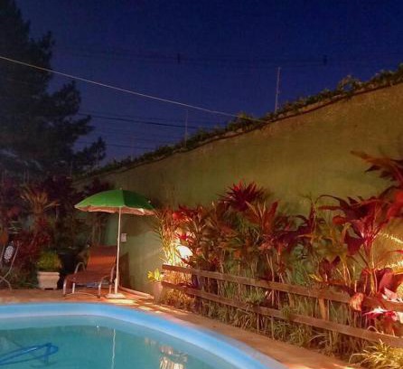 Santa Felicidade House | Casa Sobrado com piscina Santa Felicidade 6 pessoa