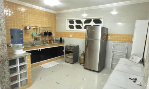 Rio das Ostras House | Casa temporada Rio das Ostras - Garagem - Piscina - Wi-fi - Cozinha Completa - Sky e Netflix - Ar condionado