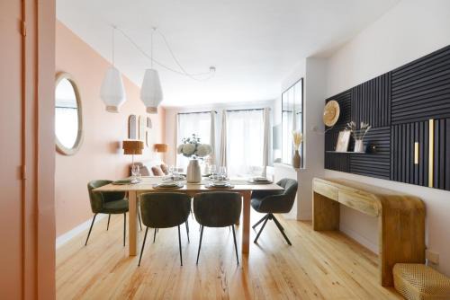 Quartier Vieux Marche-Cathedrale Apartment | Casa Tierra - Élégance et sérénité en centre-ville