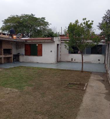 Santiago del Estero House | Casa tinajas