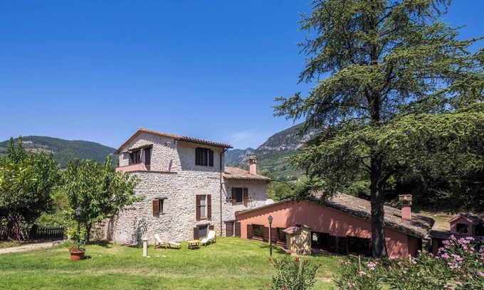 Precetto Villa | Casale i Melograni in Ferentillo , Umbria