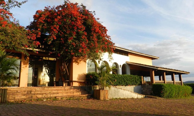 Mucuge Hotel | Casarão Alpina