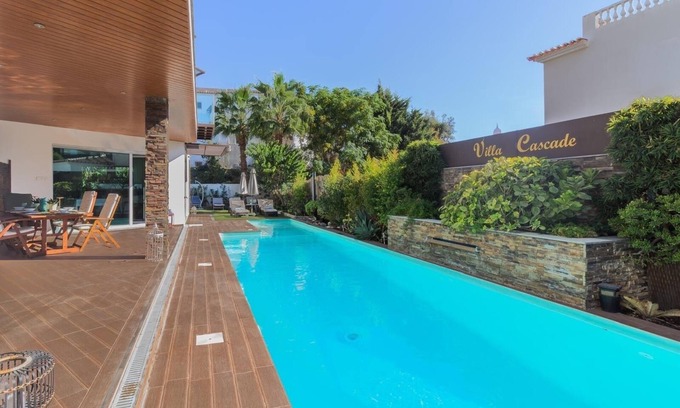 Carvoeiro Villa | Cascade House, Luxury Vila in Carvoeiro