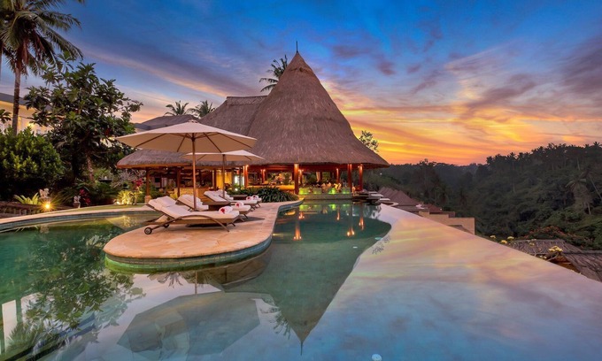 Andong Resort | CasCades Suites