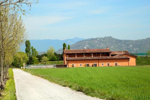 Porta Cremona-Volta Bed & Breakfast | Cascina Volta