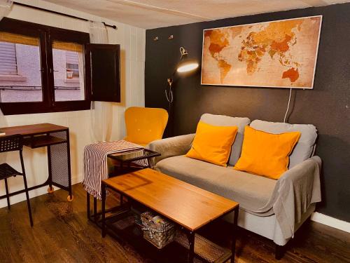 Candeleda House | CASITA CON ENCANTO en la SIERRA DE GREDOS, CANDELEDA