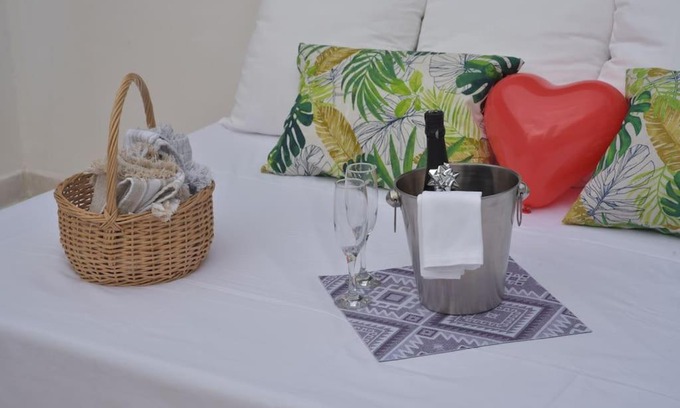 San Lorenzo Apartment | Casita de la Piedra Escrita