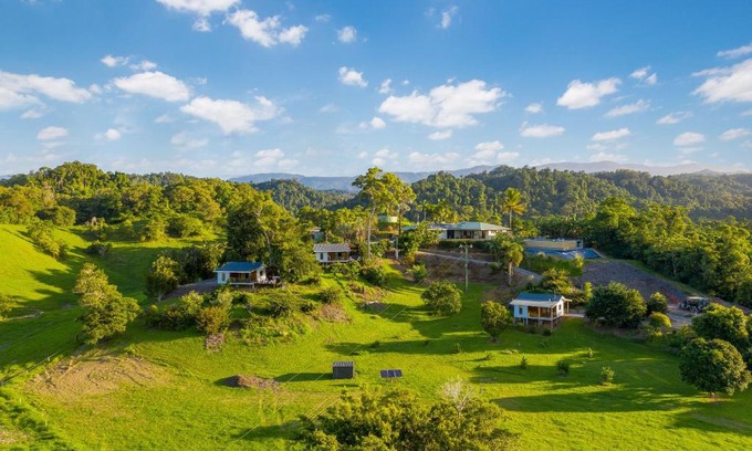 Upper Daintree Ski Chalet | Cassowary Falls Gateway Daintree