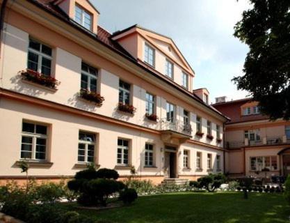 Prague 8 Hotel | Castle Residence Praha