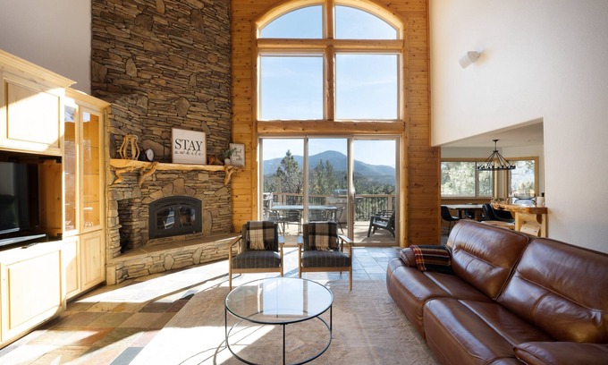 Castle Glen Estates House | Castle Rock. Best home, Best location, Best views, best hot tub, all in one place. AC