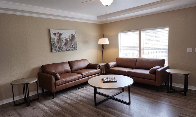 Tyler House | Cattlemens Quarters beautiful ranch setting with fenced yards and a great deck!