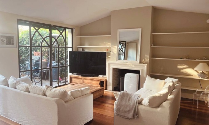 Cauderan House | Caudéran: Charm and comfort just a stone's throw from the Parc Bordelais