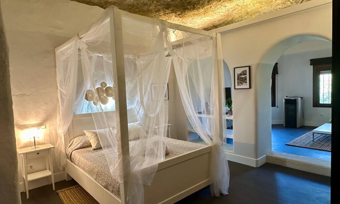 Setenil de las Bodegas Apartment | 'Cave 1' Room with Mountain Views, Private Pool and Wi-Fi