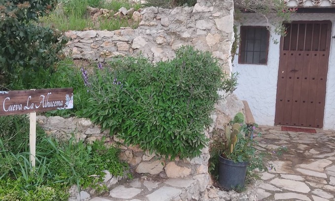 Pegalajar Other | Cave to disconnect