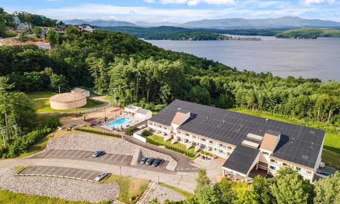Weirs Beach Apartment | Cedar Lodge Condo Balcony and Full Kitchen