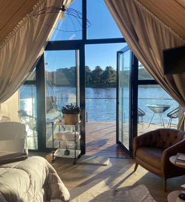 Sao Francisco de Paula Cabin | Celeiro Lake Village