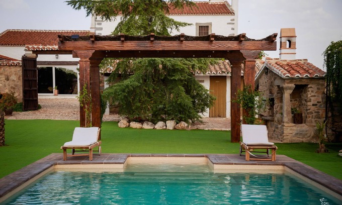 Pozoblanco House | Centenary farmhouse in the Pedroches Valley