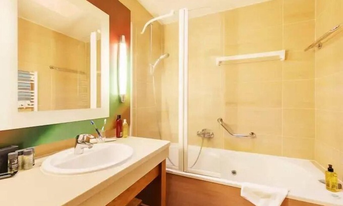 Chaumont-sur-Tharonne House | Center Parcs - Domaine des Hauts de Bruyères - 3 Room Cottage 4 People Premium