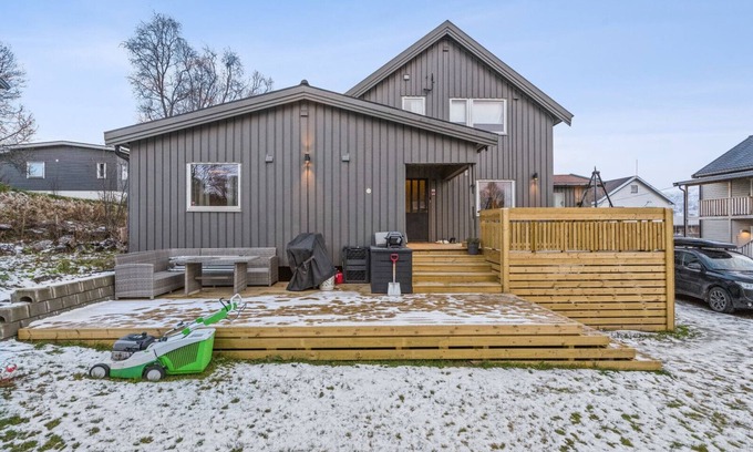 Tromso Apartment | Central & Comfy Apartment