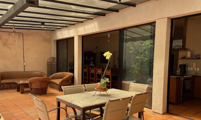 Guadalajara House | Central, spacious, Jacuzzi, 2 terraces, comfortable