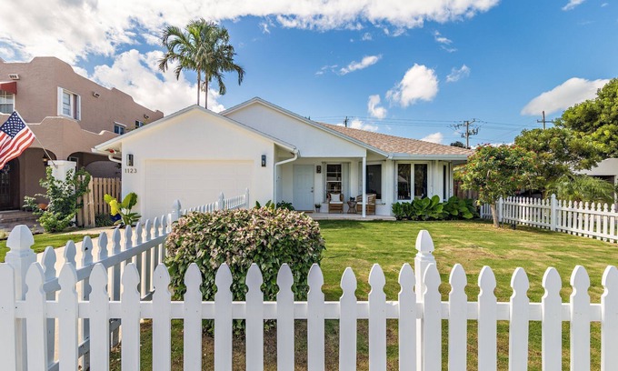 Parrot Cove House | Centrally located luxe poolside oasis w/standout amenities!