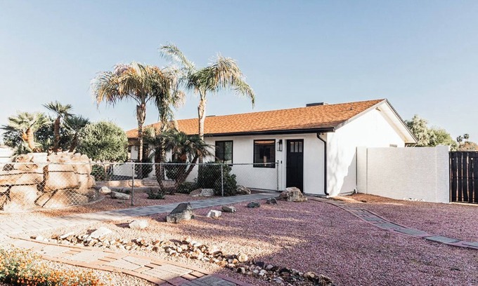 Tierra Ranchos Apartment | Centrally located cozy Studio in peaceful neighborhood!