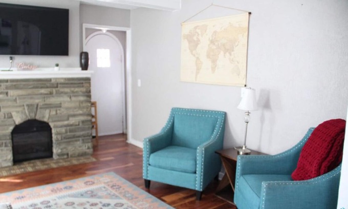 Sioux Falls House | Centrally located spacious 5-bedroom house in Sioux Falls, near everything!