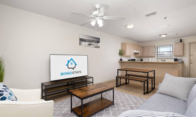 Pharr Apartment | Centric Apartment Exclusive Access 2 KING Beds