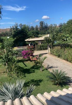 Aperibe House | Chácara Beira Rio