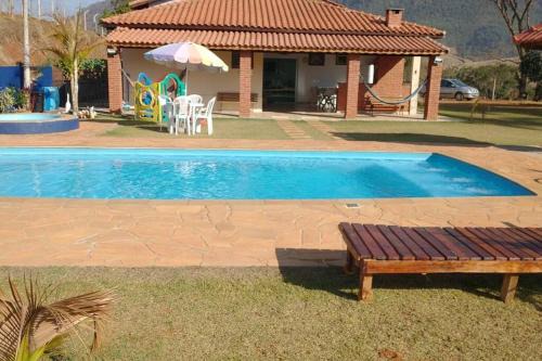 Vargem House | Chácara muito espaçosa para seus fins de semanas