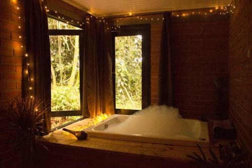 Otavio Rocha Ski Chalet | Chalé Anoitecer