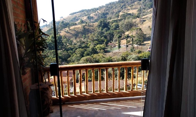 Costas House | Chalé charmoso com vista p/Montanha - Gonçalves