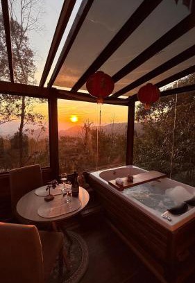 Tres Coroas Apartment | Chalé com Hidromassagem Próximo ao Templo Budista