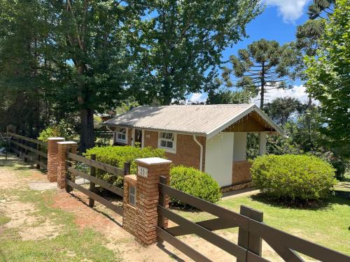 Campos do Jordao Ski Chalet | Chalé da Araucária