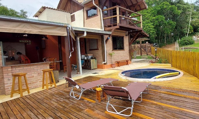 Braganca Paulista Ski Chalet | Chalé da Serra