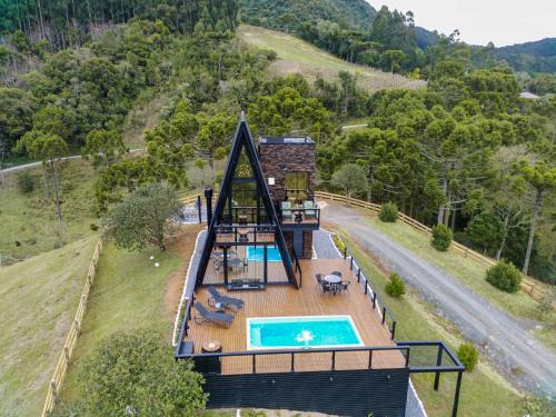 Bom Retiro Ski Chalet | Chalé Encantos do Frade