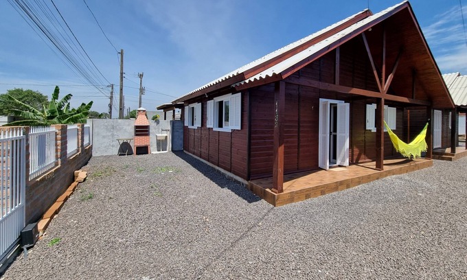 Passo de Torres Ski Chalet | Chalé no Centro de Passo de Torres - SC