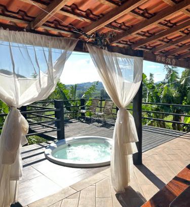 Bueno Brandao Ski Chalet | Chalé rústico de madeira perto de cachoeira