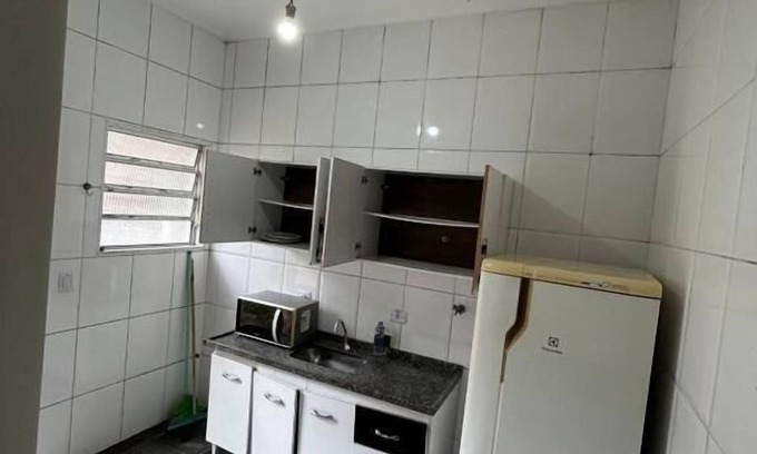 Enseada Ski Chalet | Chale com ar na praia da Enseada