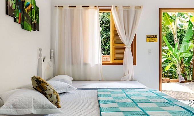 Veloso Ski Chalet | Chalé do Veloso 01: Refuge 450 meters from the beach