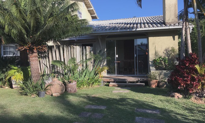 Florianopolis Ski Chalet | CHALET 2 IN GATE CONDOMINIUM 1 BLOCK BEACH|AIR CONDITIONING|WI-FI|BBQ