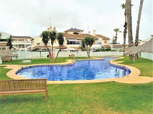 Pilar de la Horadada House | Chalet adosado en RIOMAR-3, urbanización residencial privada