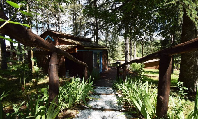 Layrac Ski Chalet | Chalet avec piscine au Domaine du Lac de Goulens