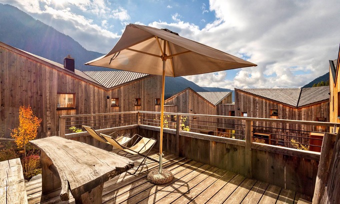 San Martino Ski Chalet | Chalet 'Blasla Olben 2-3P 1' with Mountain View, Private Terrace and Wi-Fi