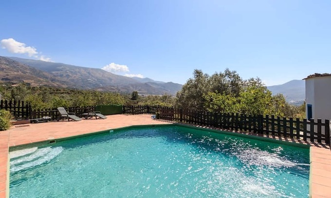 Orgiva House | Chalet 'Casita De La Huerta' with Mountain View, Shared Pool and Wi-Fi