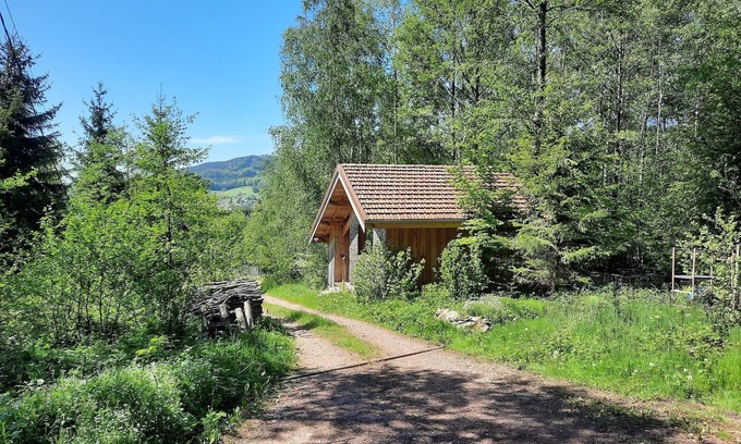Tendon Ski Chalet | Chalet close to the forest with private spa jacuzzi