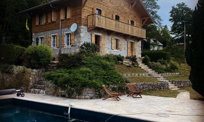 Monnetier-Mornex Ski Chalet | Chalet d'Alpage - Lodge Estate at 20 min from Geneva