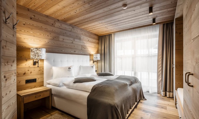 Mareo Ski Chalet | Chalet Dolasila, princess of the Dolomites